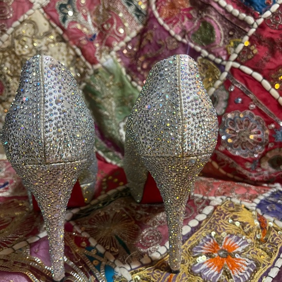 Christian Louboutin Very Riche 120 Peep-Toe Red Sole - Picture 2 of 7